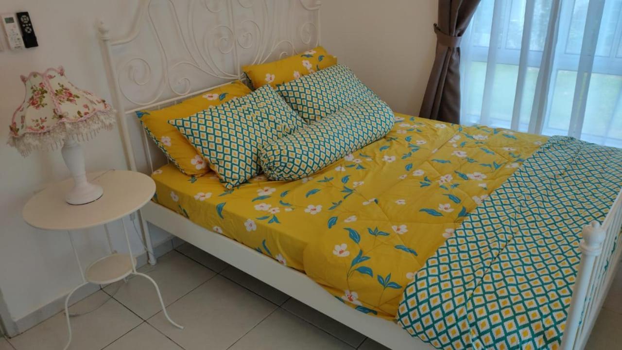 Tea Honey Luxury Villa Malacca Exterior photo